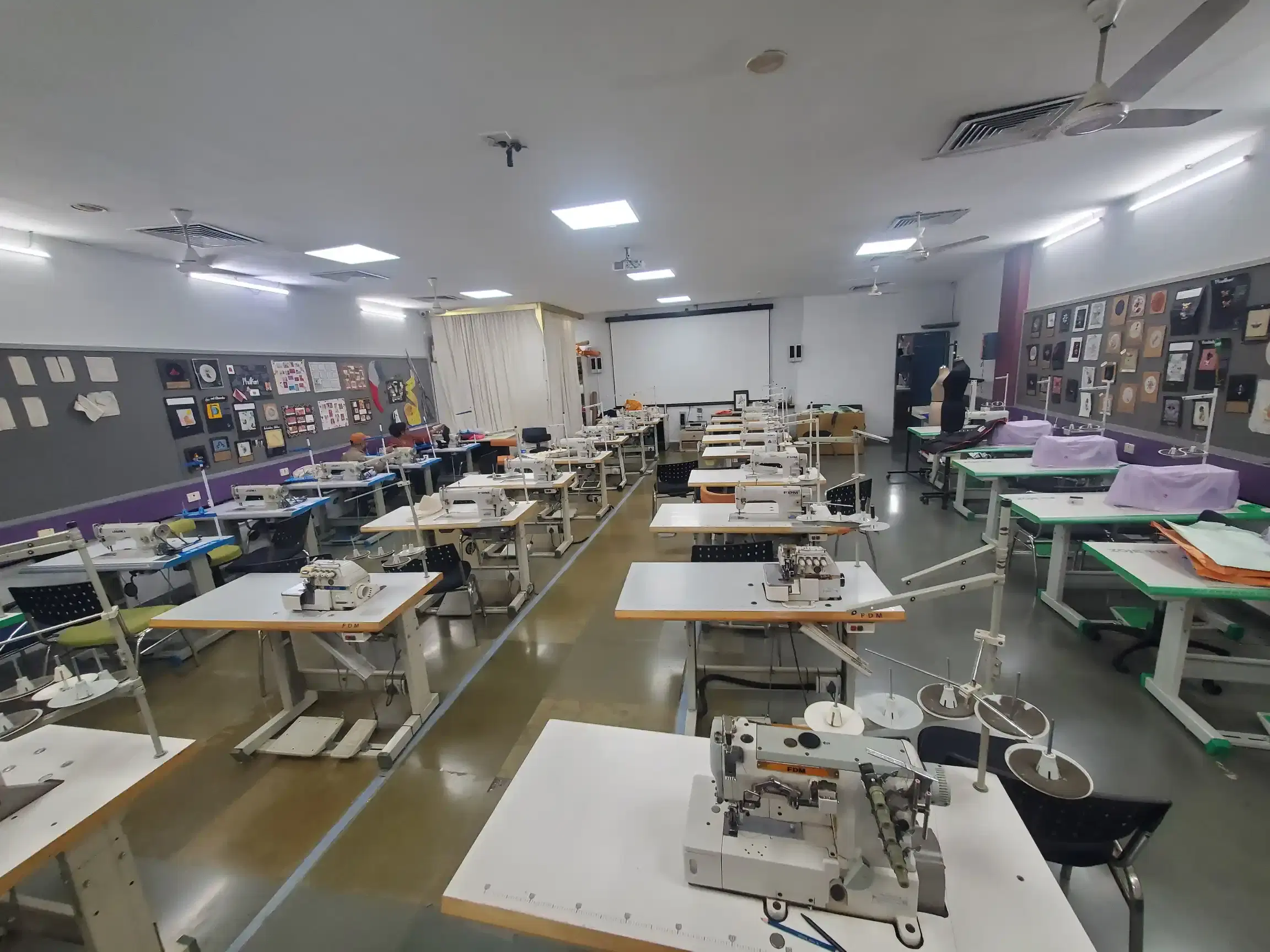 Whistling Woods International Mumbai Fashion Lobby photo 1